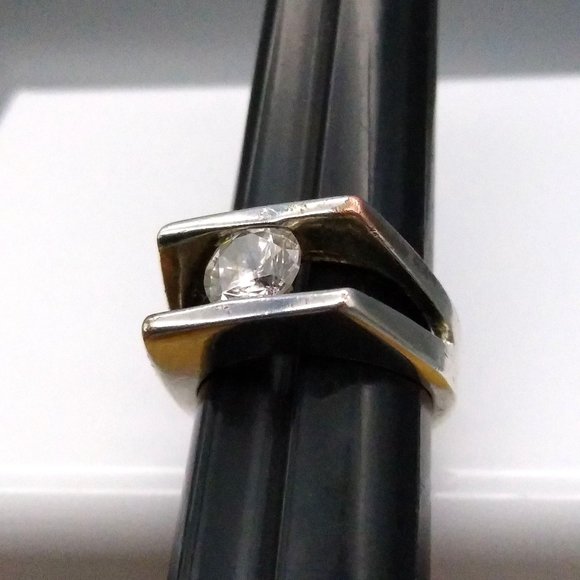 Split Shank Silverplate Ring with Channel Set CZ Round Cut Stone, Flush Tension - Picture 2 of 6